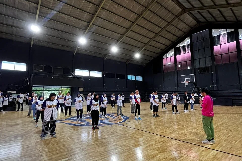 Kegiatan team bonding tema Olympic Games